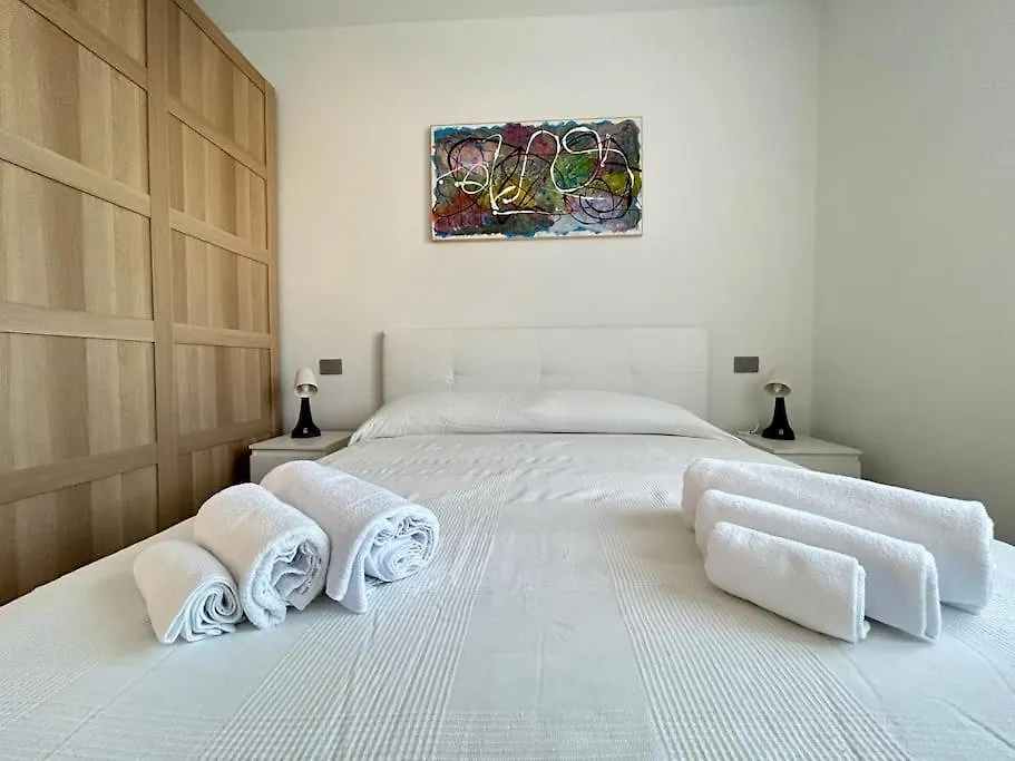 Art Home X4 In Centre With Private Parking Padova