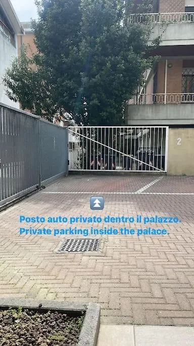 Art Home X4 In Centre With Private Parking Padova Apartment